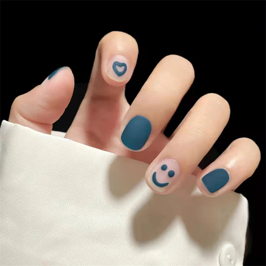 24Pcs/Set Acrylic Korean Flat Fake Nails Elk Christmas Color Wearing False Nails Full Coverage Press on Nail Art Removable
